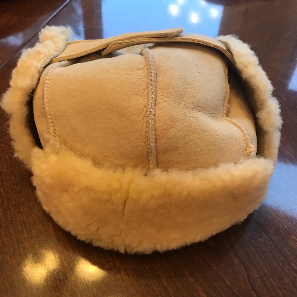 Acorn 100% Shearling Hat with Ear Flaps